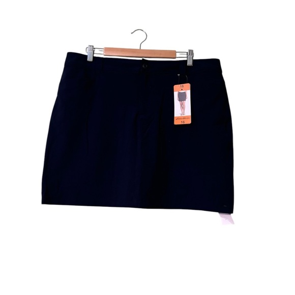 NWT Women’s Eddie Bauer "ADVENTURER 2.0" UPF 50 Navy Blue Skort Size 16 - Picture 1 of 8